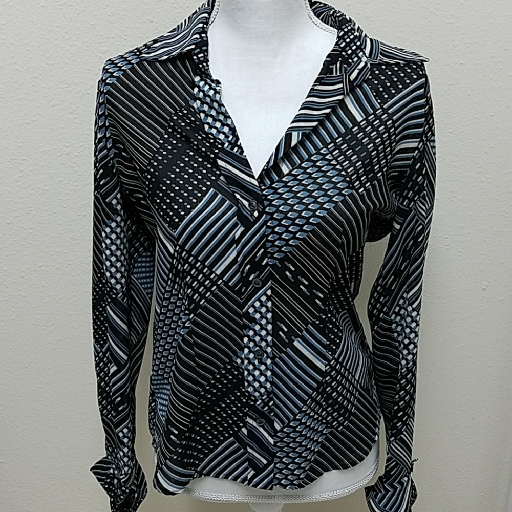 NEW YORK & COMPANY LONG SLEEVE BLOUSE